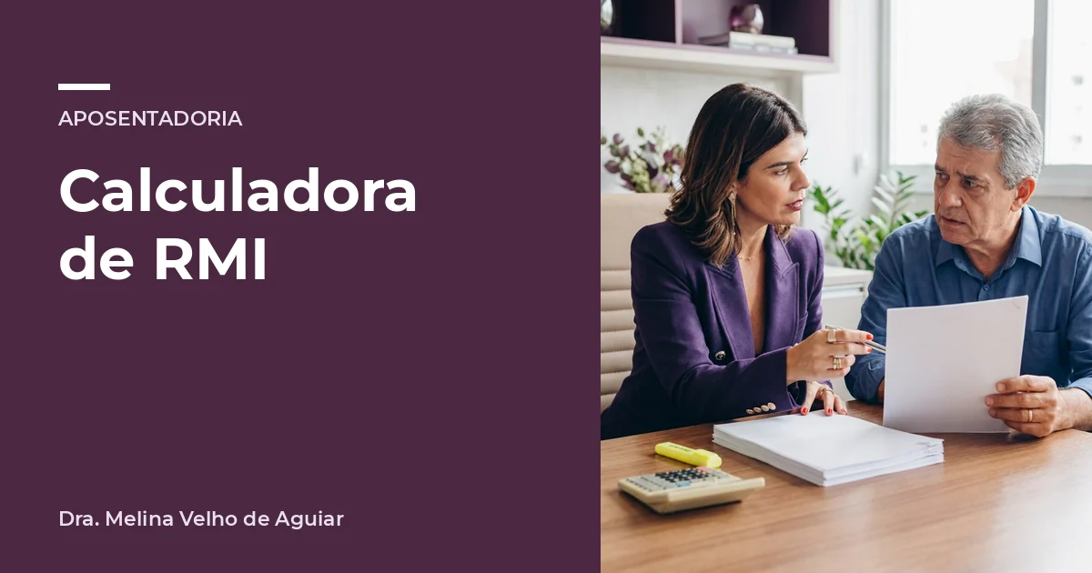 Calculadora de RMI. A advogada Melina Velho de Aguiar com um homem de uns 60 anos conferindo a carta de concessão da aposentadoria.